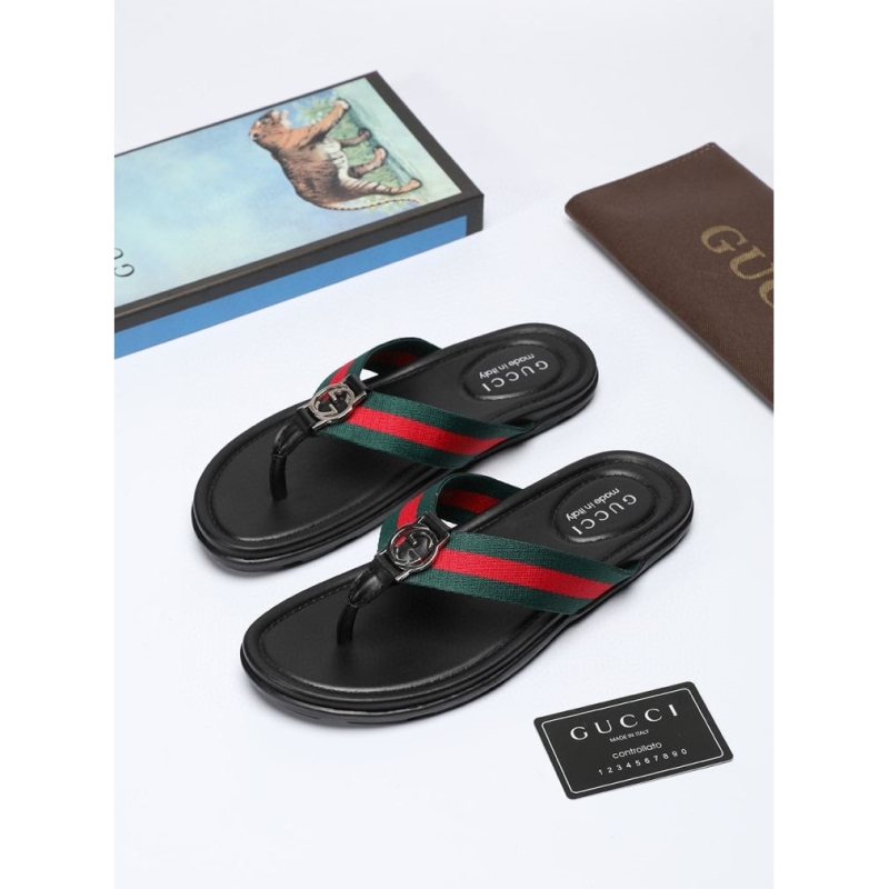 G*u*i slippers